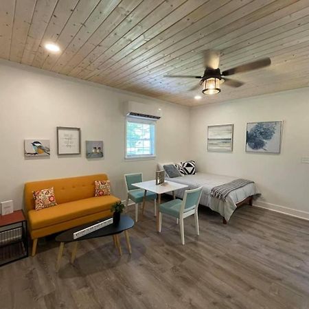 Beautifully Renovated Studio 2 Miles From Marina! Winchester Zewnętrze zdjęcie