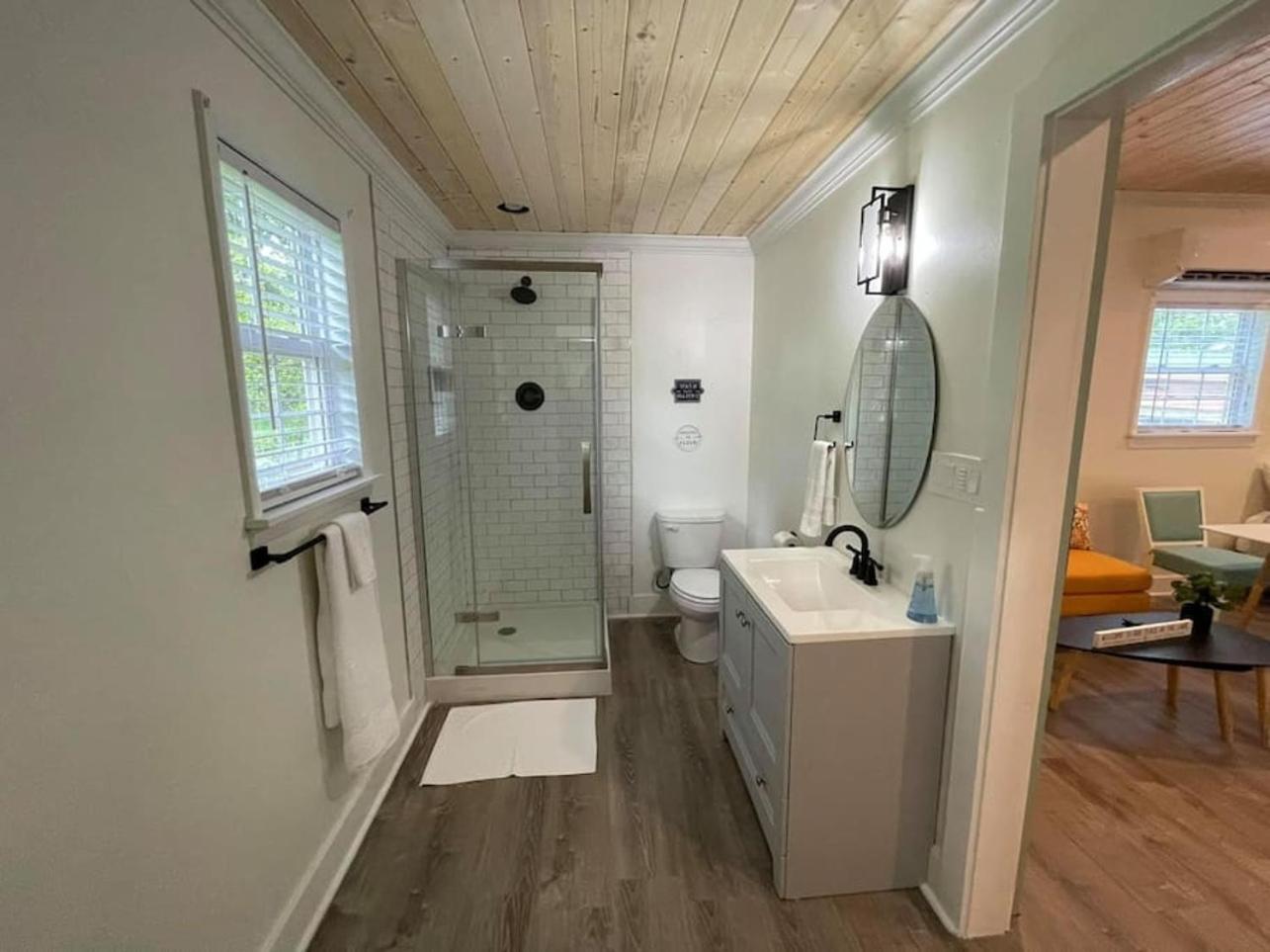 Beautifully Renovated Studio 2 Miles From Marina! Winchester Zewnętrze zdjęcie